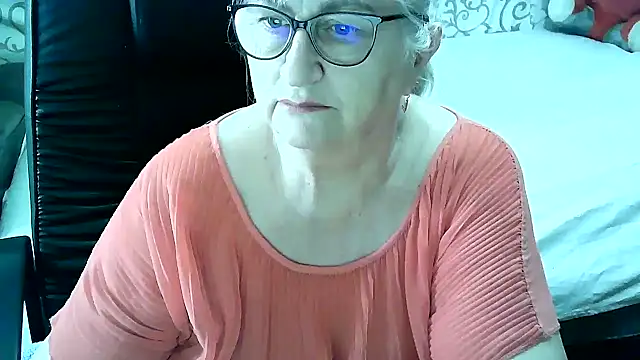 LolkaAlyss online show from 02.19.25