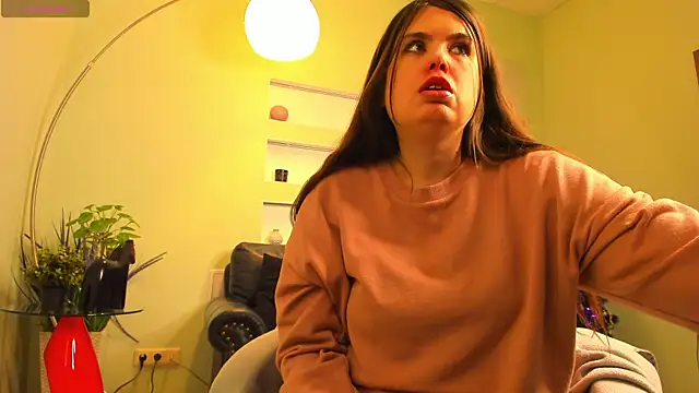 BattyMoll online show from 12.10.24