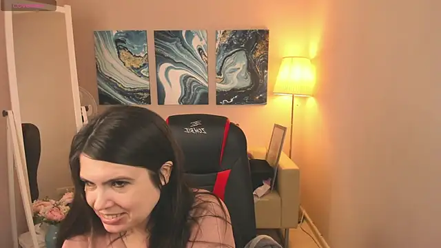 BattyMoll online show from 01.28.25