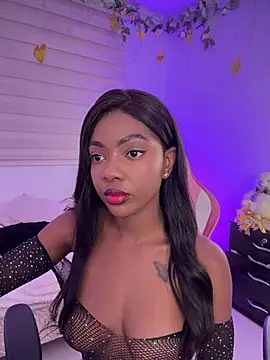Snapshot of Vane_Rossee chatting on 05.11.26 Vane Rossee online show from 05.11.26
