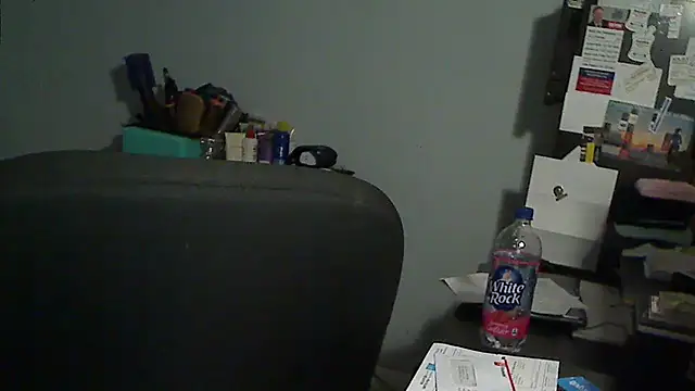 Snapshot of XTRAHORNYONE chatting on 09.13.25 XTRAHORNYONE online show from 09.13.25