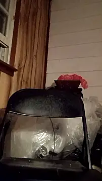 Snapshot of RinsingWood84 chatting on 09.26.25 RinsingWood84 online show from 09.26.25