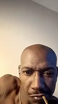 Snapshot of RinsingWood84 chatting on 12.01.25 RinsingWood84 online show from 12.01.25