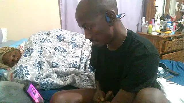 Snapshot of RinsingWood84 chatting on 04.29.26 RinsingWood84 online show from 04.29.26