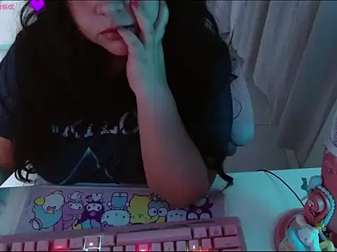 KittyK3 online show from 09.09.25