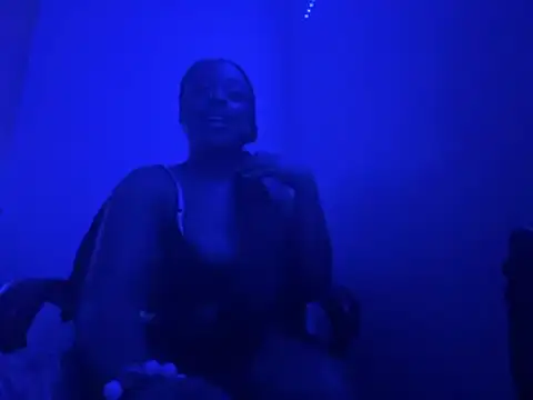 DancingLemonade online show from 02.10.26