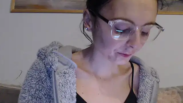 Snapshot of cleophee chatting on 01.16.26 cleophee online show from 01.16.26