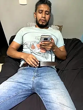 Snapshot of Darkdickhard chatting on 09.26.25 Darkdickhard online show from 09.26.25
