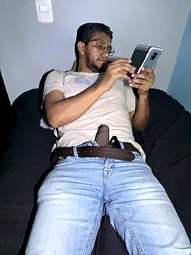 Snapshot of Darkdickhard chatting on 10.09.25 Darkdickhard online show from 10.09.25