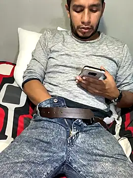 Snapshot of Darkdickhard chatting on 10.20.25 Darkdickhard online show from 10.20.25