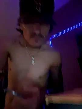 Snapshot of Jbizzle247 chatting on 11.13.25 Jbizzle247 online show from 11.13.25