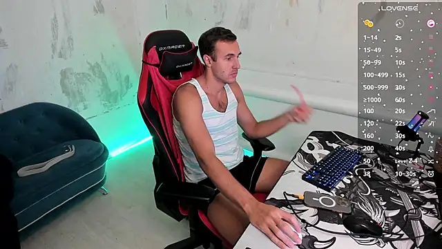 Raamoss online show from 03.21.25