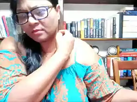 IndianDelia online show from 09.11.25