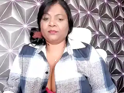 IndianDelia online show from 10.21.25