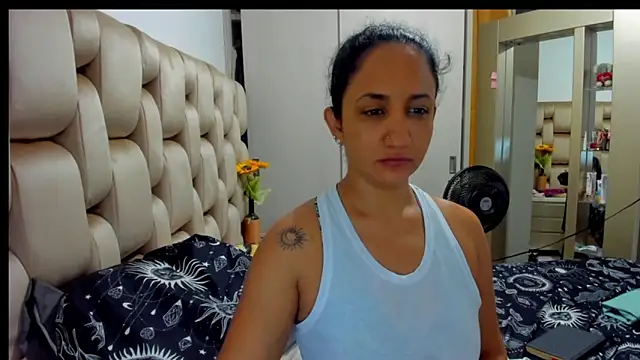 Snapshot of alaskmiller1 chatting on 12.29.24 alaskmiller1 online show from 12.29.24