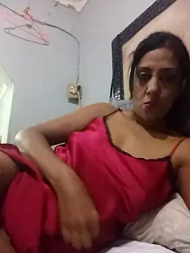Snapshot of Mahi4luv chatting on 06.25.26 Mahi4luv online show from 06.25.26