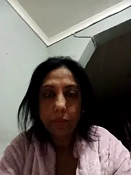 Snapshot of Mahi4luv chatting on 07.26.26 Mahi4luv online show from 07.26.26