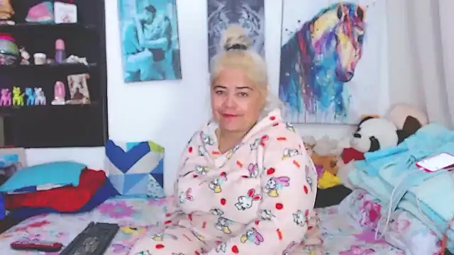 estrellita fugaz16x online show from 03.14.25