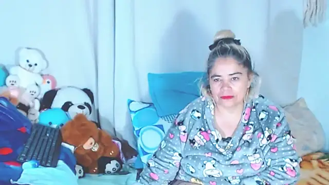 estrellita fugaz16x online show from 09.27.25