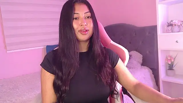 Snapshot of Pocahontas_power chatting on 12.19.24 Pocahontas power online show from 12.19.24