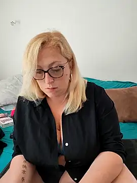 winniess40 online show from 04.20.26