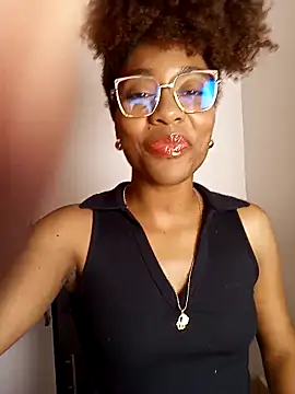 thaimy  online show from 03.20.26