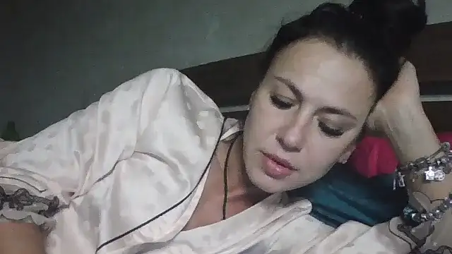 JulianaGold1 online show from 01.31.25