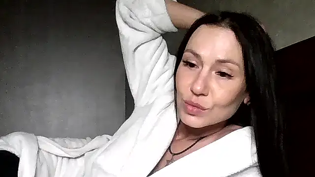 JulianaGold1 online show from 04.19.26