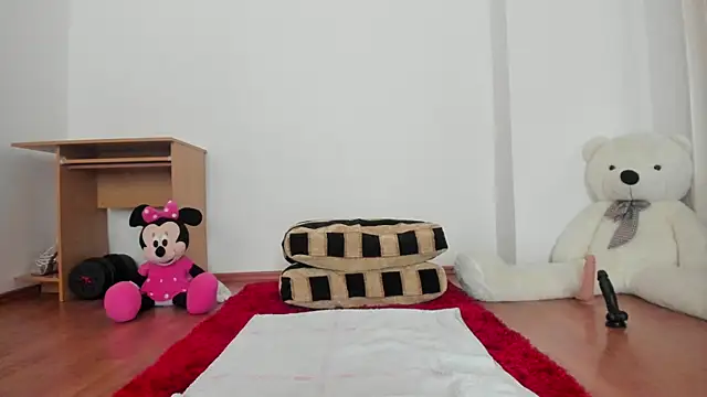 AnneQueen online show from 01.28.25