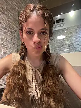 alana15 online show from 01.17.25