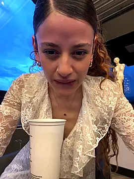 alana15 online show from 10.09.25