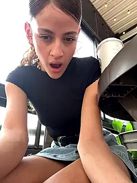 alana15 online show from 01.08.26