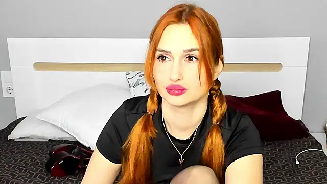 Red Fairy  online show from 01.27.25