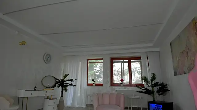 TiffanyHouston  online show from 12.05.24