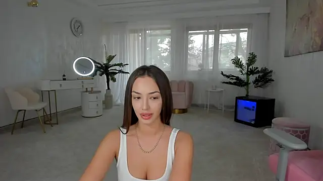 TiffanyHouston  online show from 12.22.24