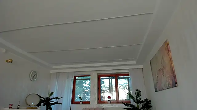 TiffanyHouston  online show from 01.20.25