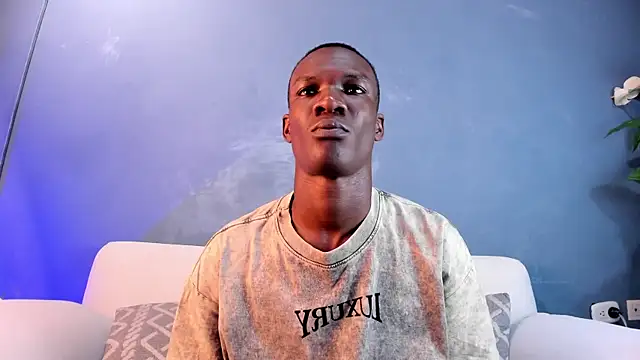 Snapshot of martin_killer chatting on 01.14.25 martin killer online show from 01.14.25