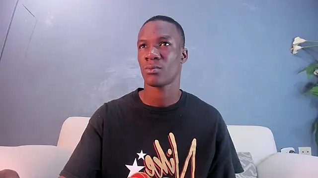 Snapshot of martin_killer chatting on 01.20.25 martin killer online show from 01.20.25