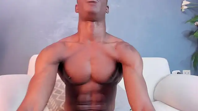 Snapshot of martin_killer chatting on 01.21.25 martin killer online show from 01.21.25