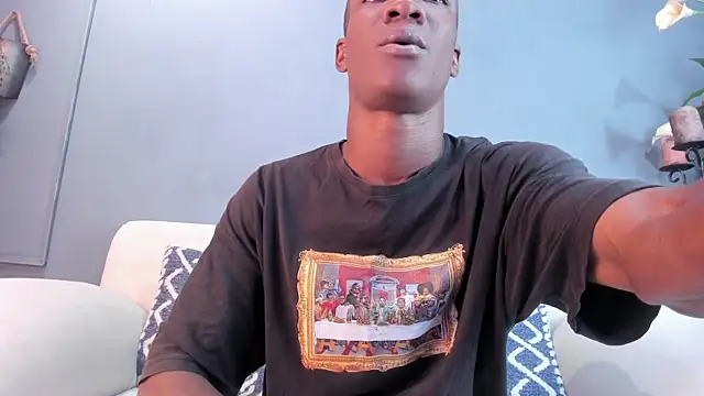 Snapshot of martin_killer chatting on 02.27.25 martin killer online show from 02.27.25