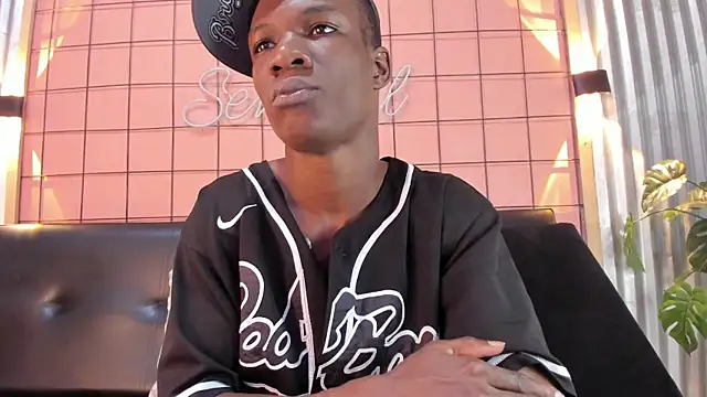 Snapshot of martin_killer chatting on 03.15.25 martin killer online show from 03.15.25