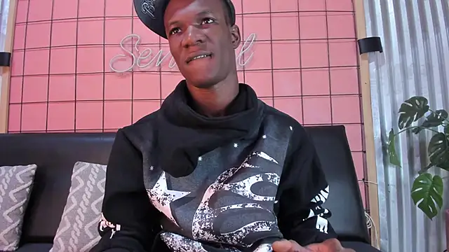 Snapshot of martin_killer chatting on 03.17.25 martin killer online show from 03.17.25