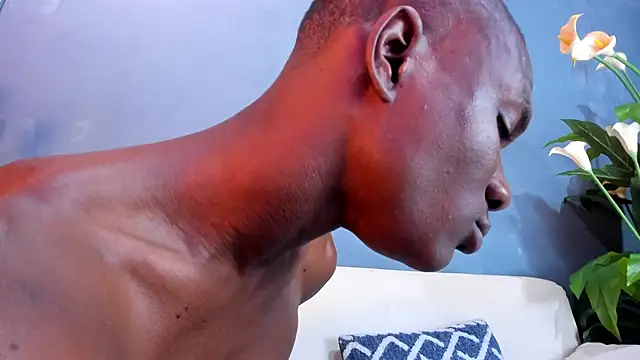 Snapshot of martin_killer chatting on 03.22.25 martin killer online show from 03.22.25