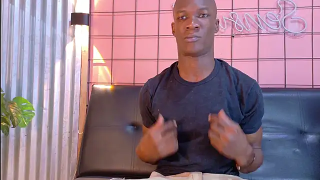 Snapshot of martin_killer chatting on 09.18.25 martin killer online show from 09.18.25