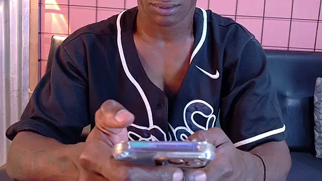 Snapshot of martin_killer chatting on 09.26.25 martin killer online show from 09.26.25