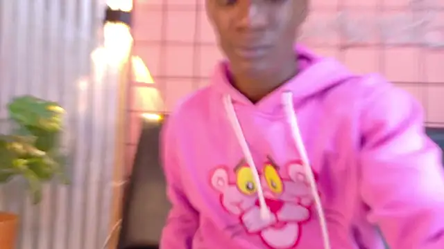 Snapshot of martin_killer chatting on 10.01.25 martin killer online show from 10.01.25