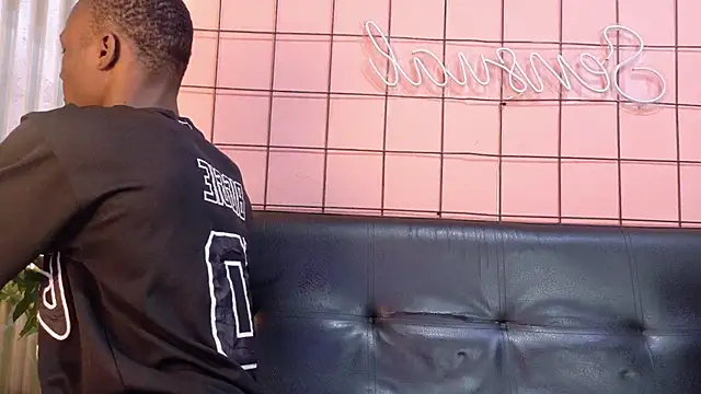 Snapshot of martin_killer chatting on 12.03.25 martin killer online show from 12.03.25