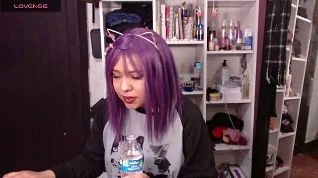 Snapshot of lil_daisy7 chatting on 01.14.25 lil daisy7 online show from 01.14.25