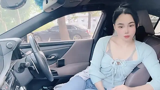 Snapshot of orla2021 chatting on 12.07.24 orla2021 online show from 12.07.24