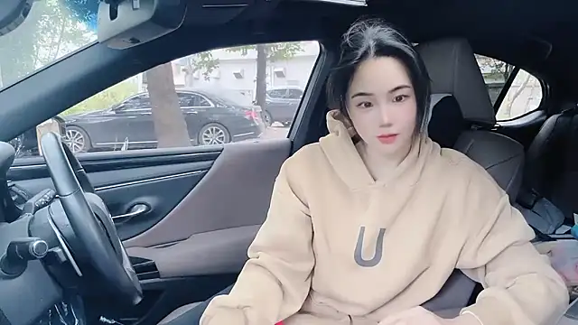 Snapshot of orla2021 chatting on 12.12.24 orla2021 online show from 12.12.24